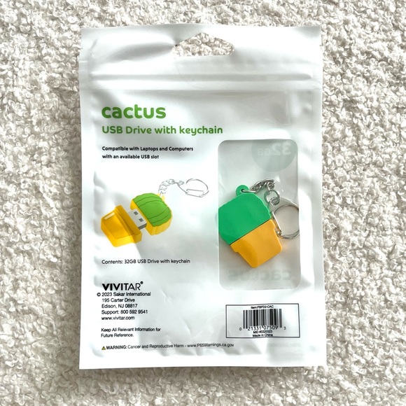 ๐ท๏ธ๐๐ cactus keychain USB 32gb โข ๐ with purchase! - Picture 4 of 7
